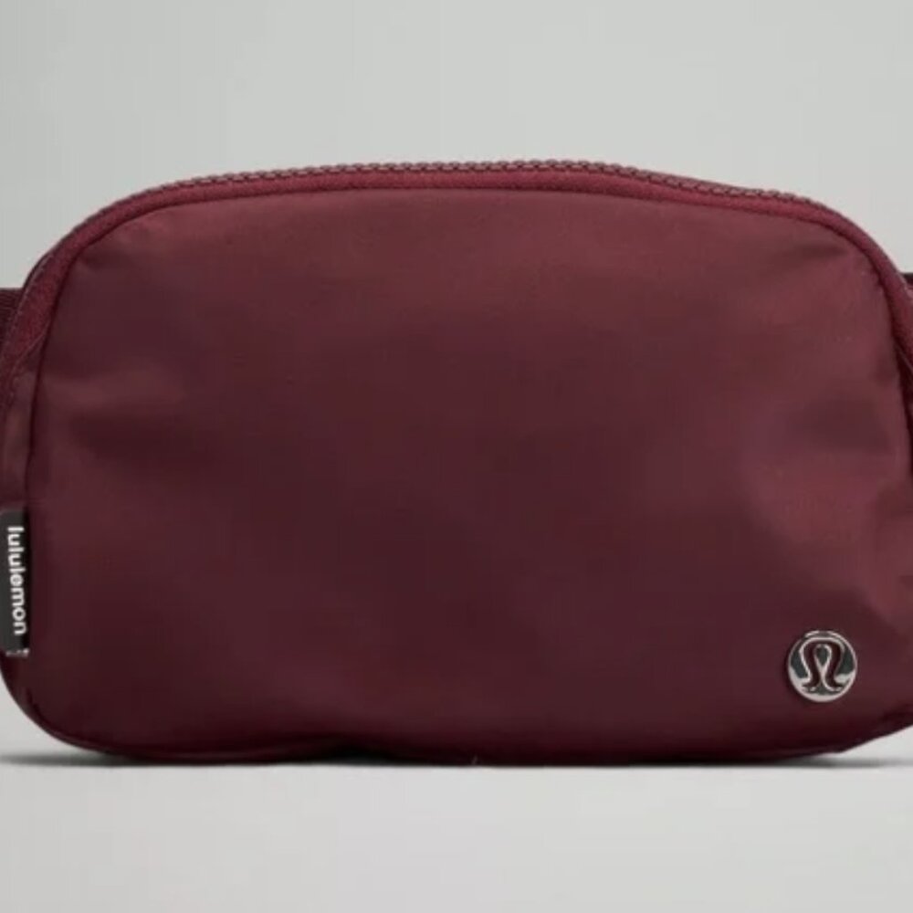 Lululemon maroon belt bag